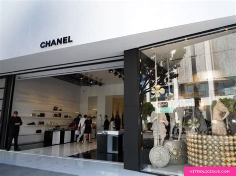 chanel boutique robertson blvd|Chanel stores san francisco.